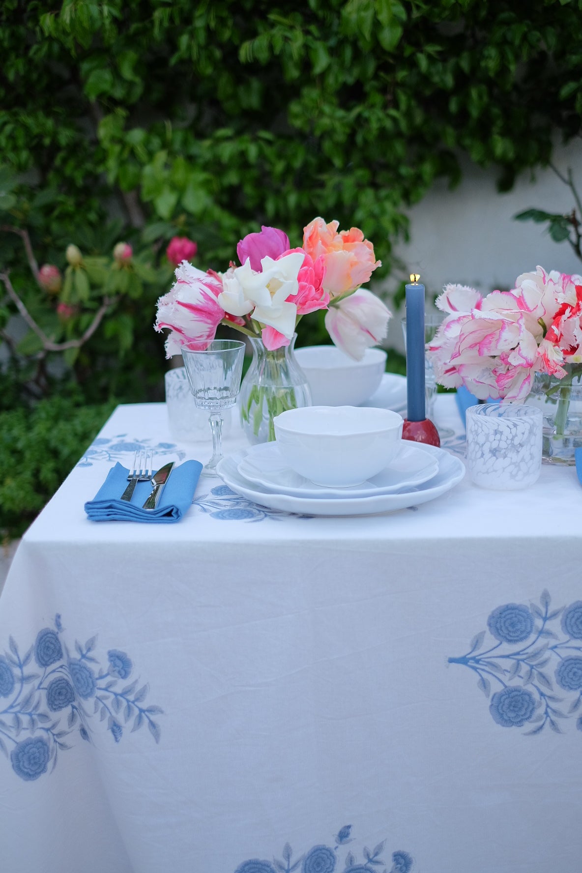 Sky Buta Tablecloth & Napkins